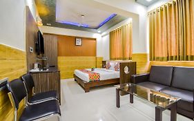 Hotel Kohinoor Plaza Ahmedabad